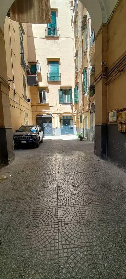 Neapolitan Roo Daire Dış mekan fotoğraf